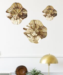Cocovey Brass Gold Floral Metal Wall Art – Handcrafted Petal Design for Elegant Decor